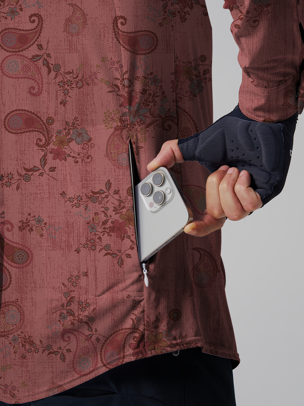 Orionride Red Cashew Flower Men's Stretchy Breathable Long Sleeve Gravel Shirt