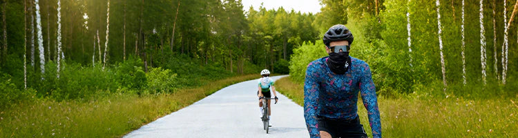 Cycling Women's Sweatshirts: A Professional Cyclist's Essential for Style, Comfort, and Peak Performance