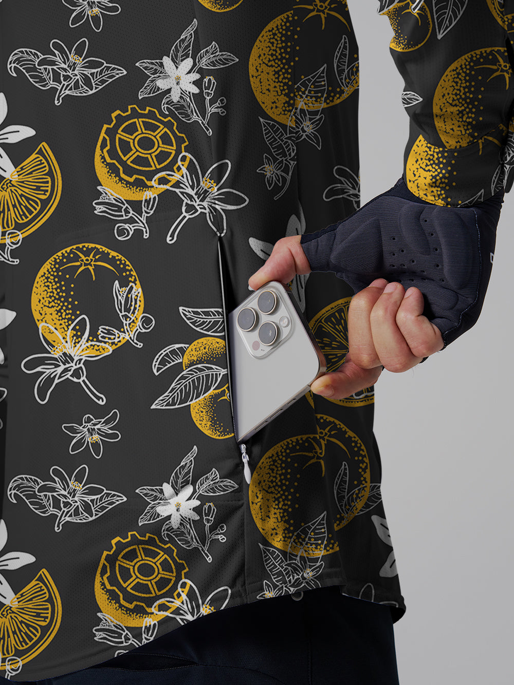 Orionride Fresh Oranges Men's Stretchy Breathable Long Sleeve Gravel Shirt